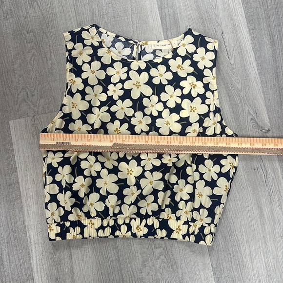 By Together Find Me Floral Set Tank & Shorts Size Large NWT - Picture 4 of 16